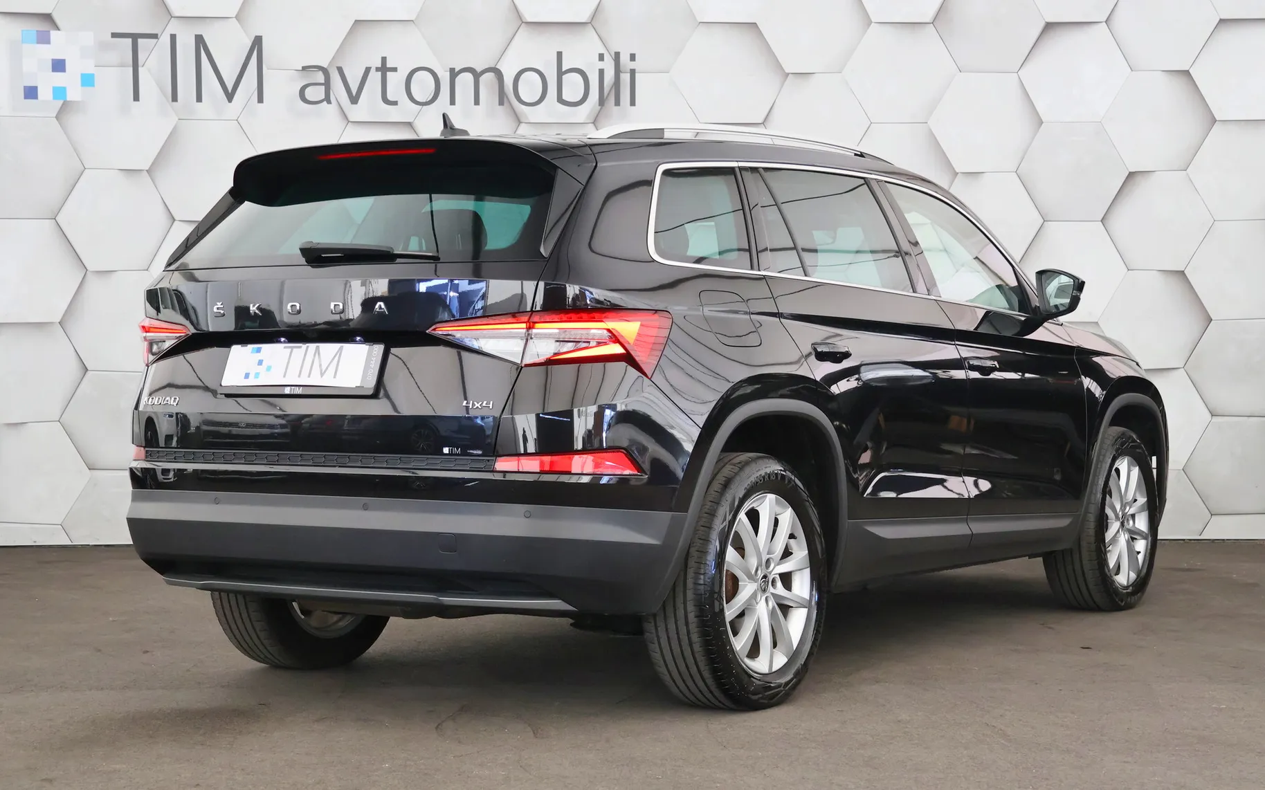 Zunanja slika - Škoda Kodiaq - 2.0 TDI 4x4 DSG Style 200KM - 3