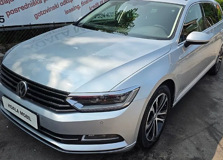 Zunanja slika - VW Passat - Variant 1.6 TDI DSG HIGHLINE LED-NAVI-VIRTUAL-ALU PLATIŠČA - 19