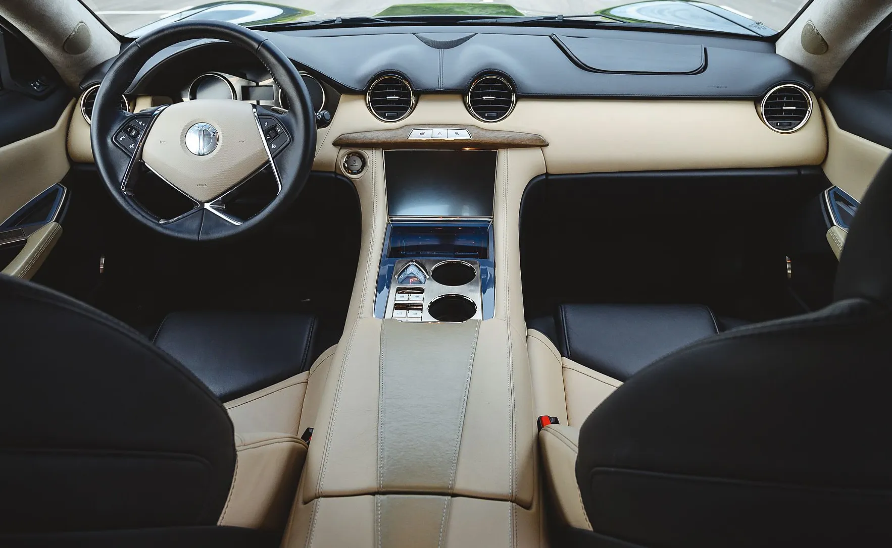 Zunanja slika - Fisker Karma - vsa dodatna oprema - 12