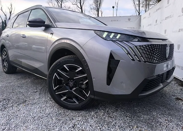 Zunanja slika - Peugeot 5008 - GT 1.2 HIBRID 145 E-DCT  + BON ZA ZIMSKE GUME 500€ - 1