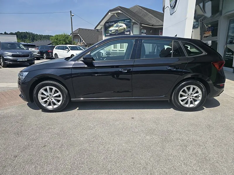 Zunanja slika - Škoda Scala - 1.0 TSI 81 kW - SLO. - 1. LASTNIK - - 4