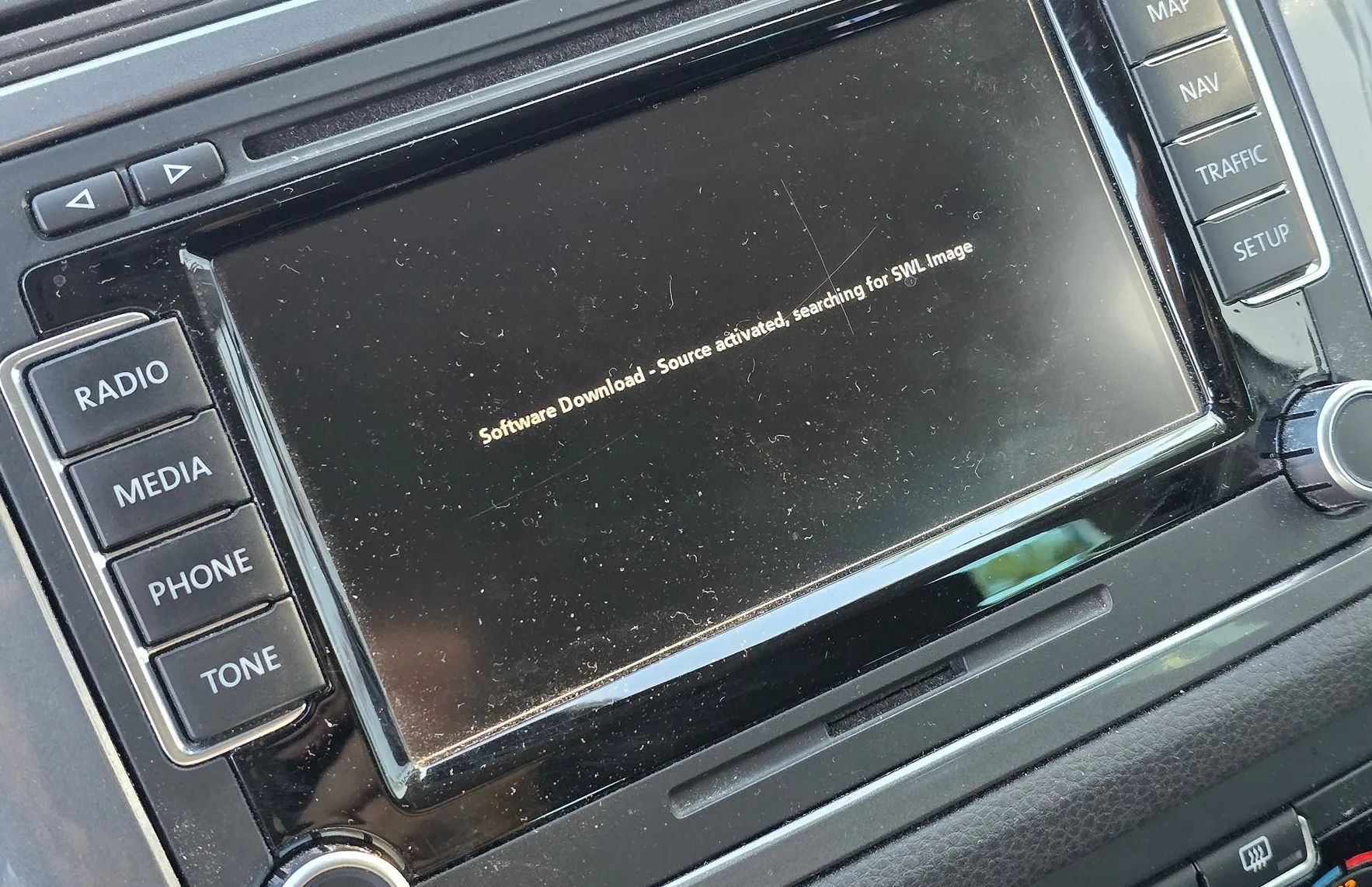 Zunanja slika - Volkswagen Tiguan - 2.0TDI 4MOTION BI-XENON-NAVI-ALU-KEYLESS-1.LASTNIK - 13