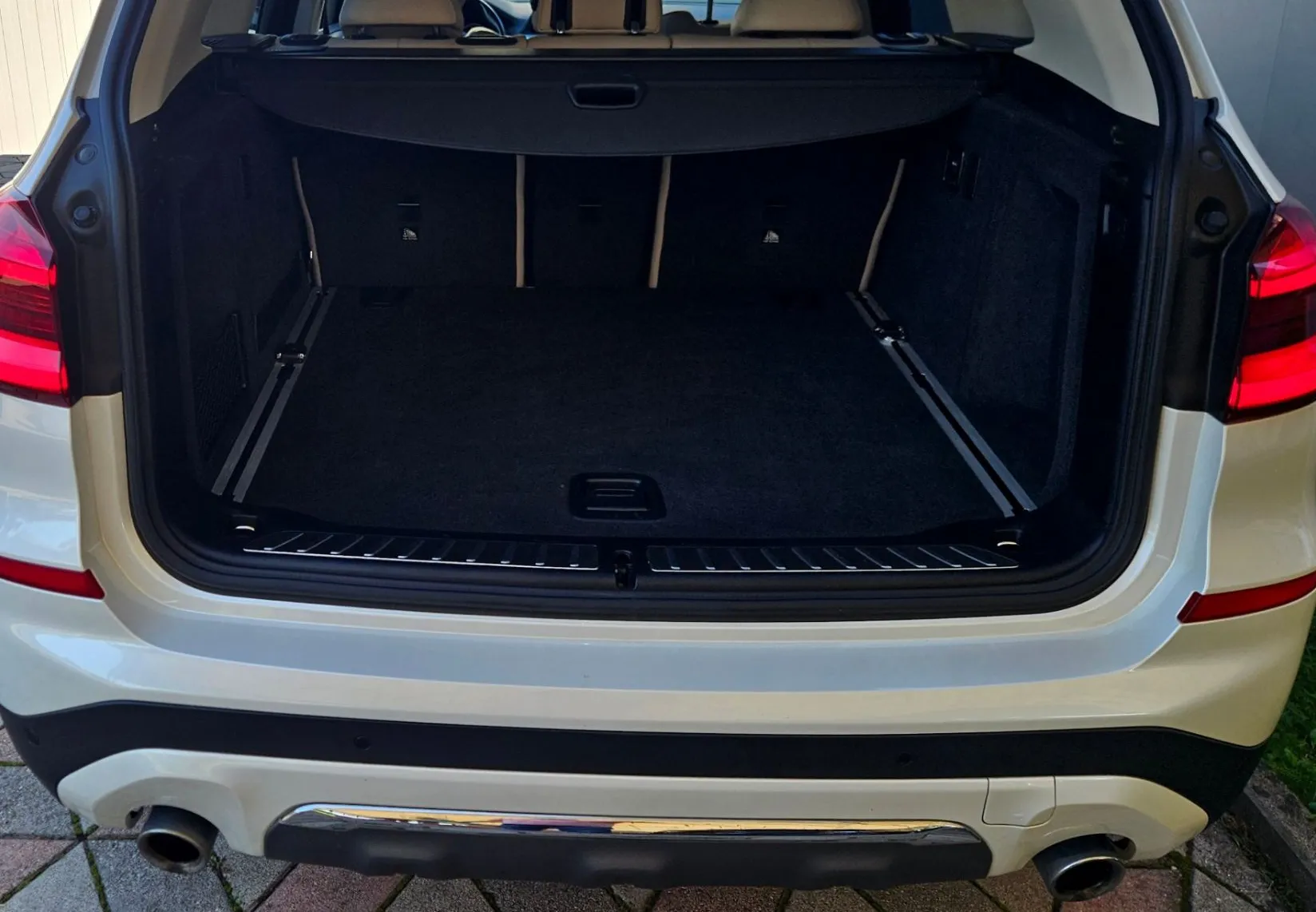 Zunanja slika - BMW X3 - serija : xDrive 30d Luxury Line Avt.+Led+ 20 Col +Met.bela - 16