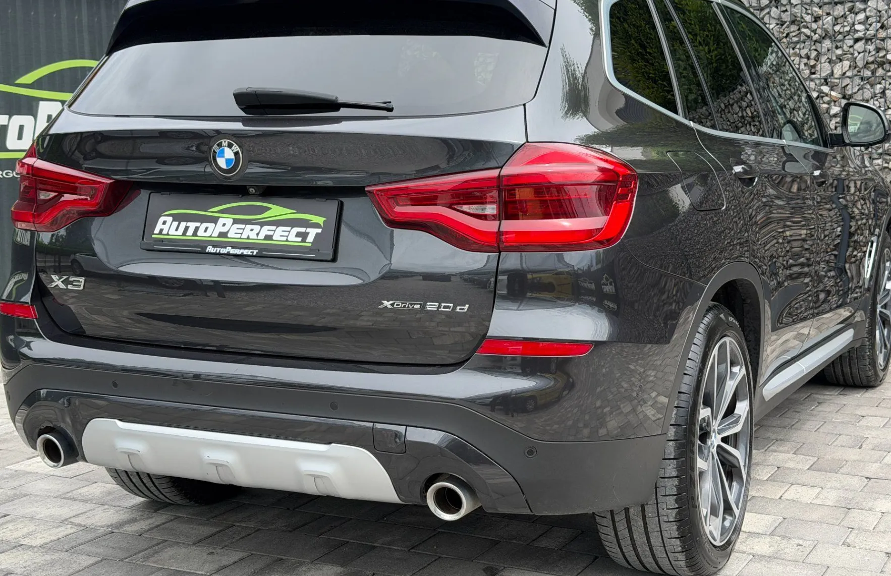 Zunanja slika - BMW X3 - serija : xDrive 20d xLine | Panorama | Usnje | FullLed - 6