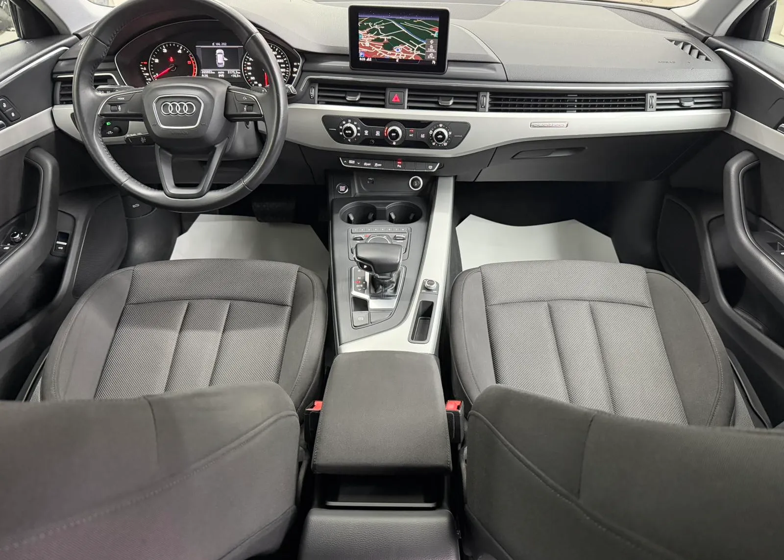Zunanja slika - Audi A4 - AVANT 40 TDNI QUATTRO - 6