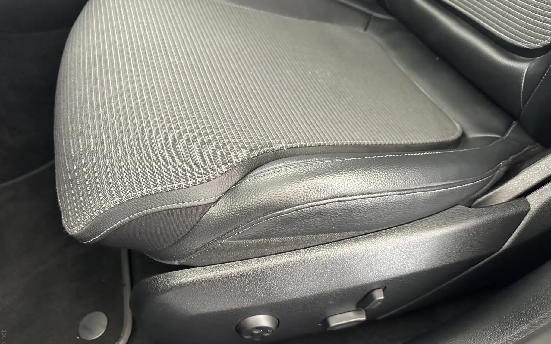 Zunanja slika - Mercedes-Benz C-Razred - C 220 d Avt.KAMERA.LEDNAVI.USNJE.ACC.SAMO 8.460 KM - 20