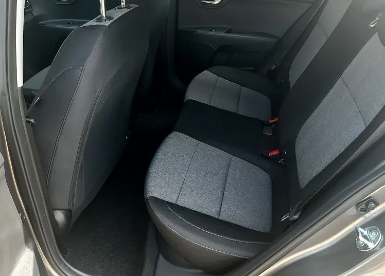 Zunanja slika - KIA Stonic - 1.2 DPI 57.9 kW  79 KM  LX Urban+ M T - 10