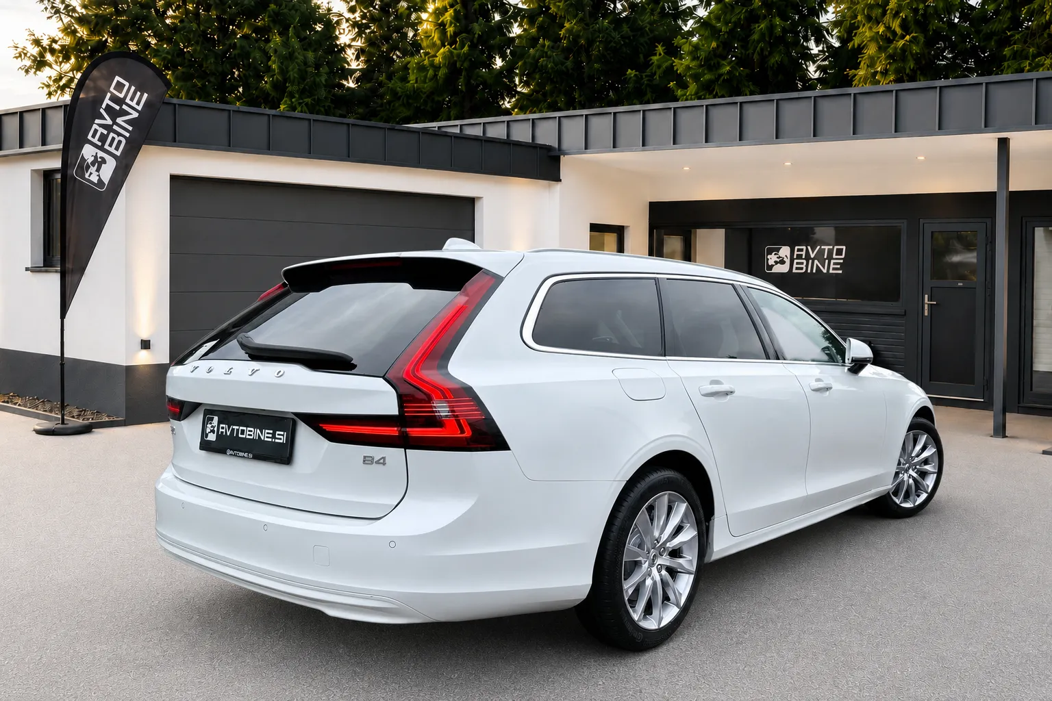 Zunanja slika - Volvo V90 - B4 Momentum Pro+MODIFICIRAN+FULL LED+VIRTUAL+PER - 11