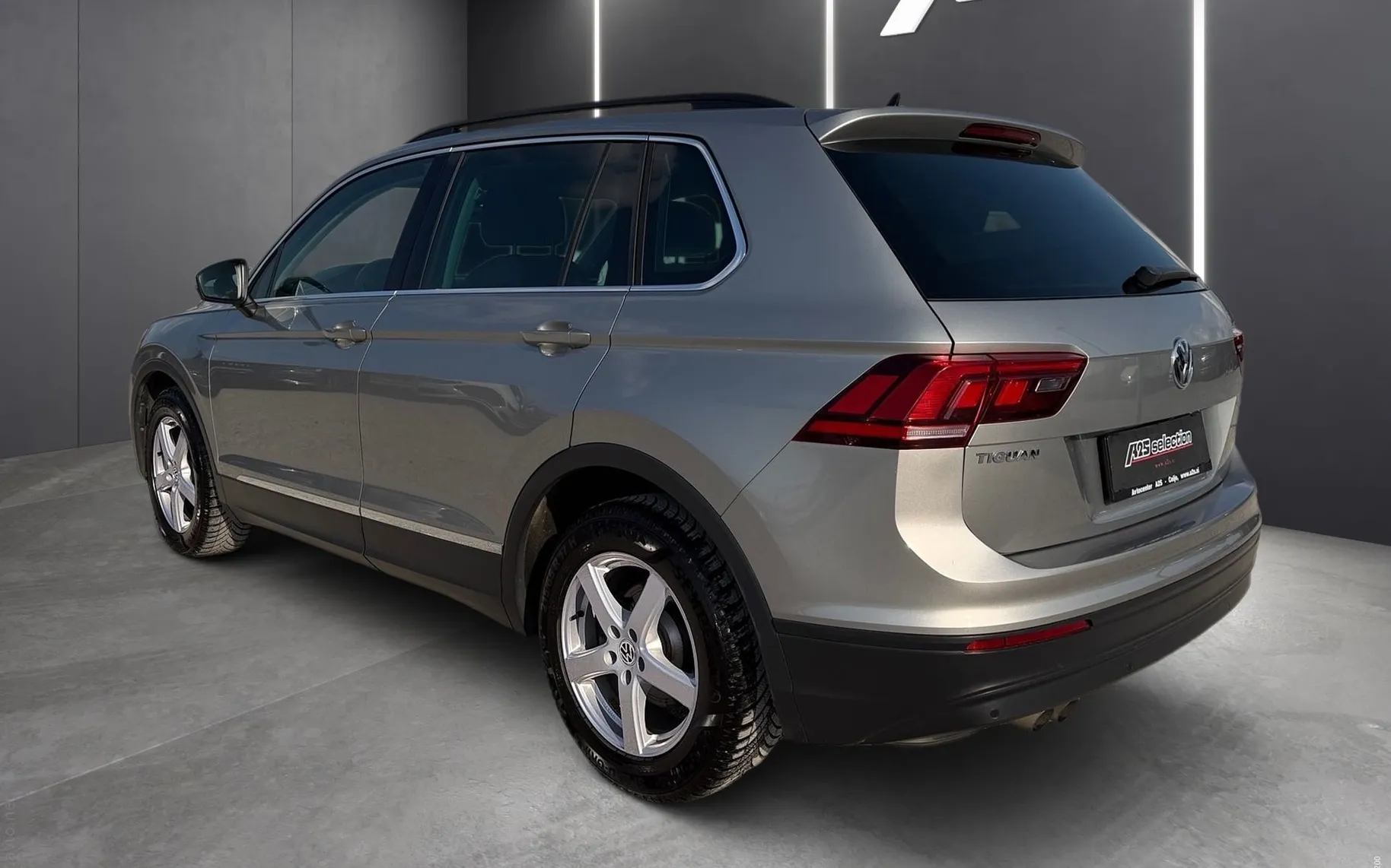 Zunanja slika - Volkswagen Tiguan - 2.0 TDI Comfortline Kamera - LED - Kljuka... - 4