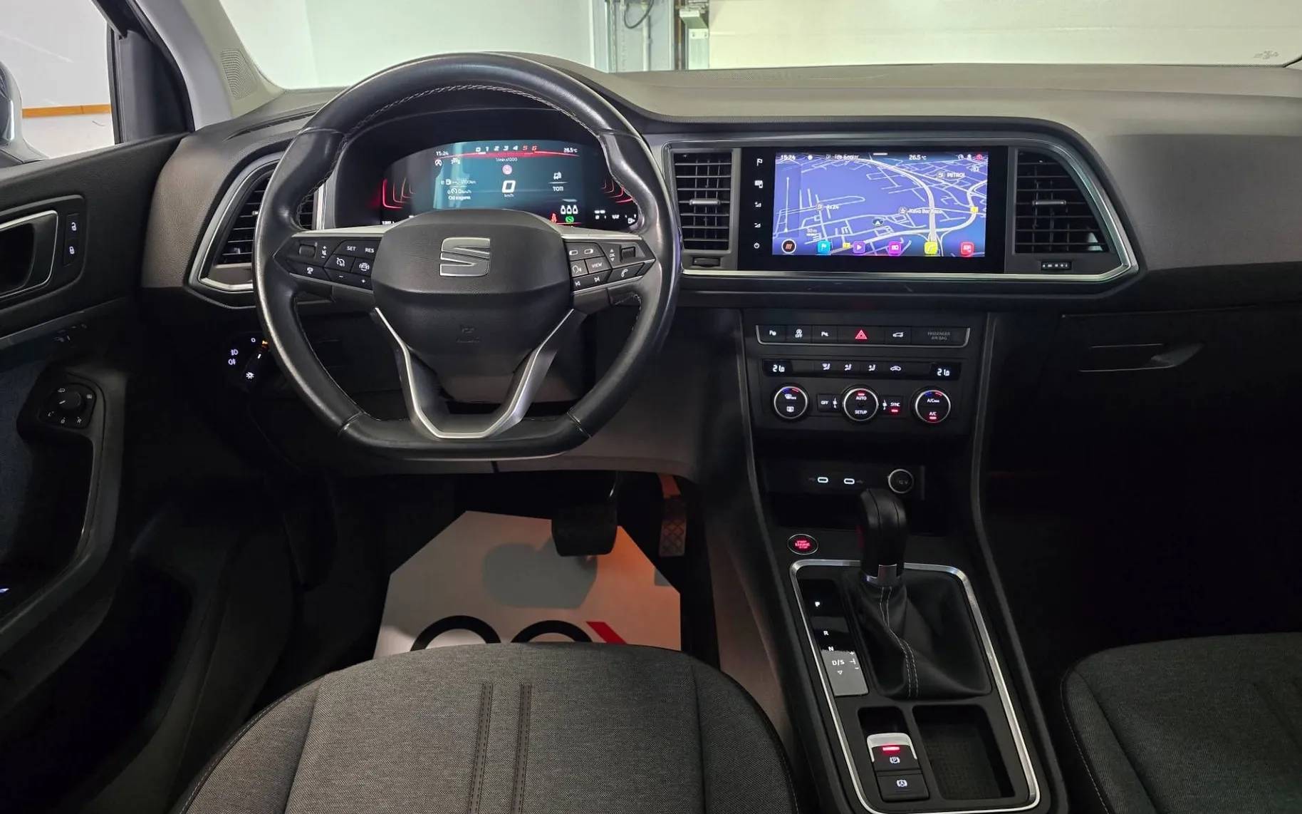 Notranja slika - Seat Ateca - 2.0 TDI Style DSG - LED.kamera.navi.asistence.ACC - 10