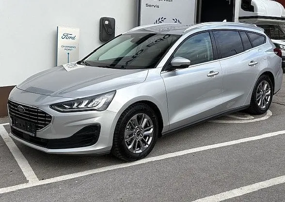 Zunanja slika - Ford Focus - 1.0 EcoBoost 125KM - SLO.VOZILO - samo  8901km - 2