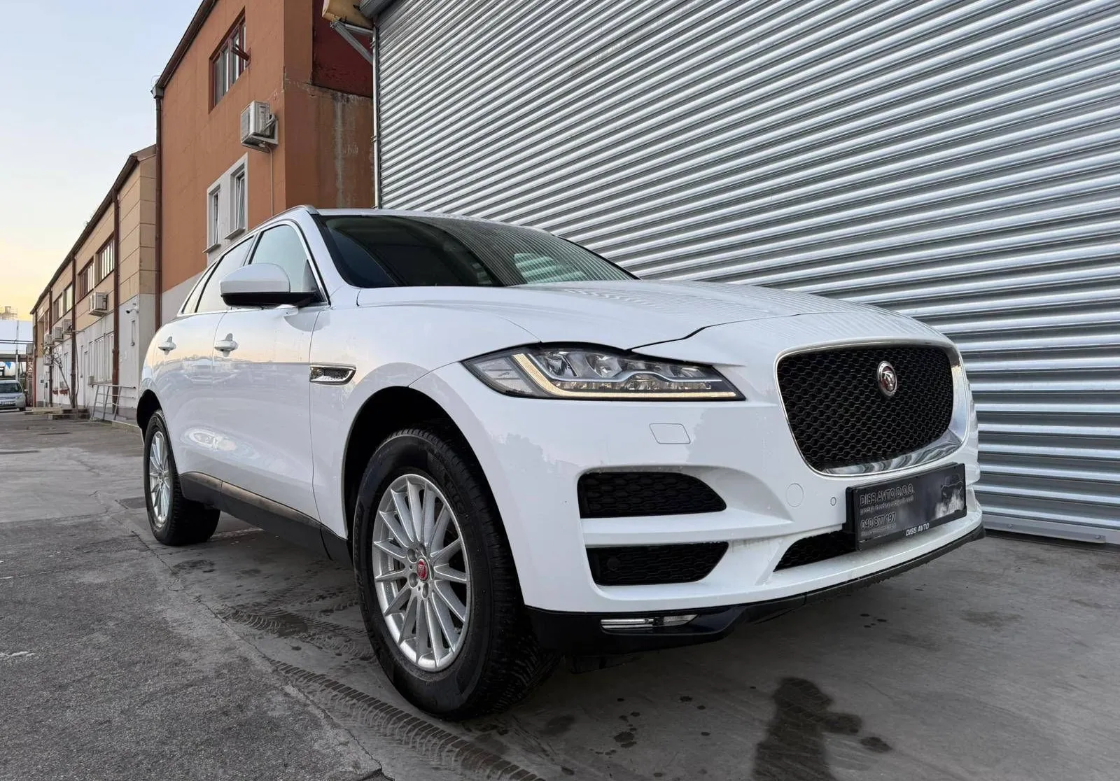 Zunanja slika - Jaguar F-Pace - 2.0 TD 180KM AWD avt... - 6