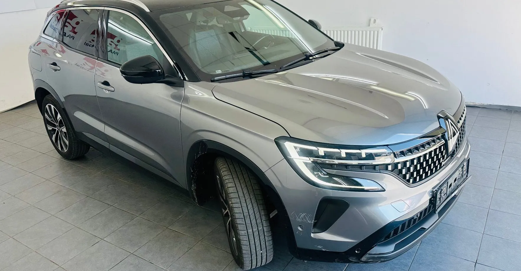 Zunanja slika - Renault Austral - 1.3 16V AUT.SLOVESKI.VSI SERVISI.KAMERA.USNJE.LED - 2