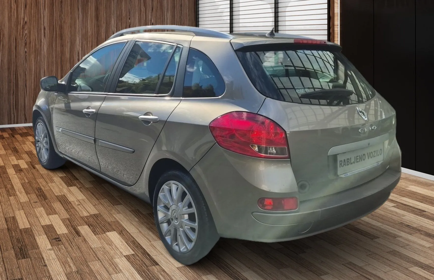 Zunanja slika - Renault Clio - DYNAMIQUE Grandtour 1.2 101PS M5 16V-SLO-1.LASTNIK - 5
