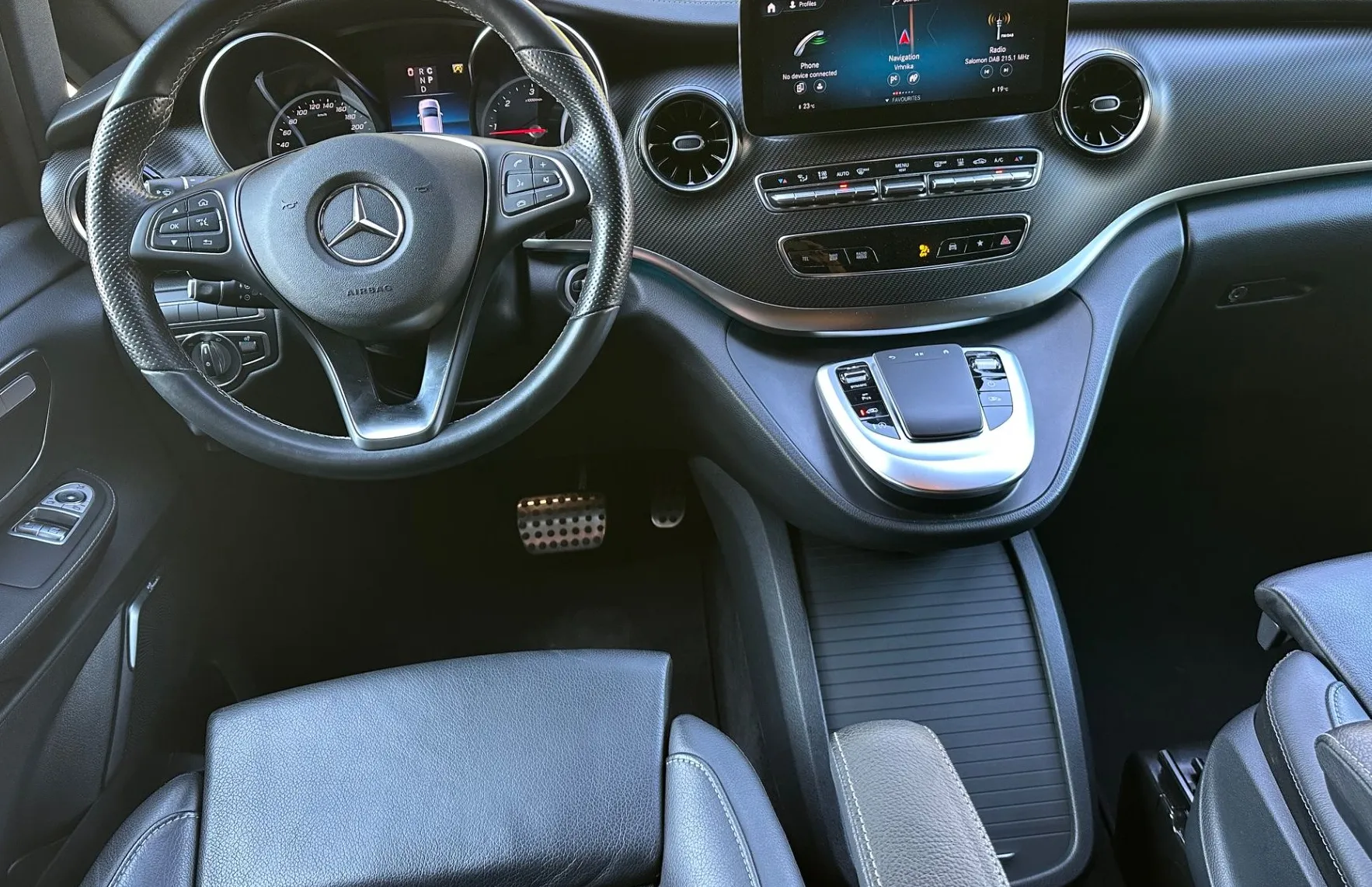 Zunanja slika - Mercedes-Benz V-Razred - V 300d AMG Exclusive dolgi Avt-KAM360-BURMESTER-VK - 8