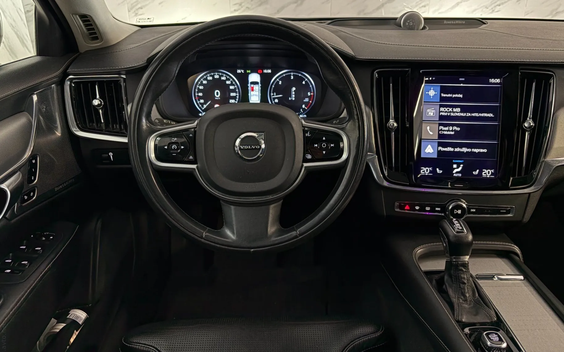 Notranja slika - Volvo S90 - D5 AWD Inscription|Pano|ACC|360K|HUD|Hlaj|Bowers| - 9
