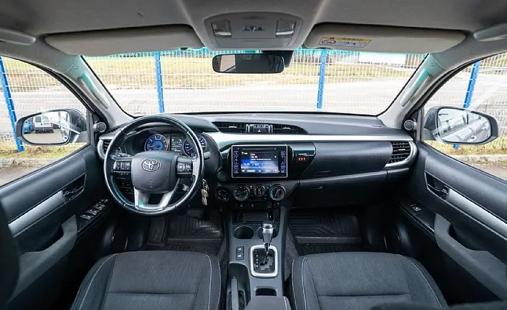 Zunanja slika - Toyota Hilux - 2.4D4WD-AUT-Potrjena servisna zgodovina 2.Lastnik - 9