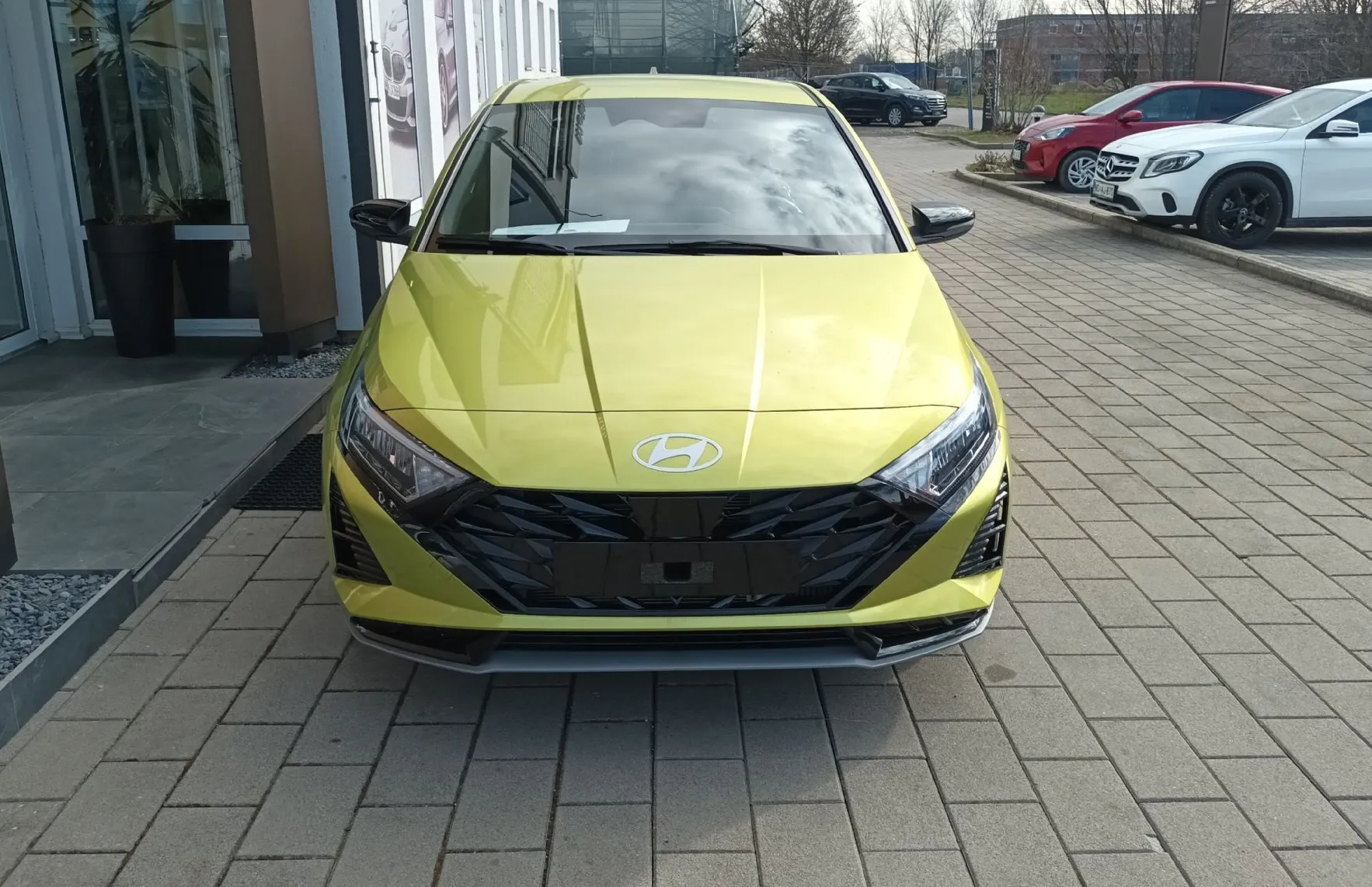 Zunanja slika - Hyundai i20 - 1.0 T-GDI 90 STYLE.BLACK LINE.WIN..RADAR.RG - 2