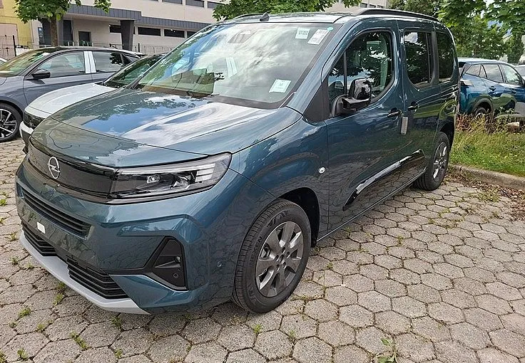 Zunanja slika - Opel Combo - 1.5 Dizel 96KW GS L1H1 - 2
