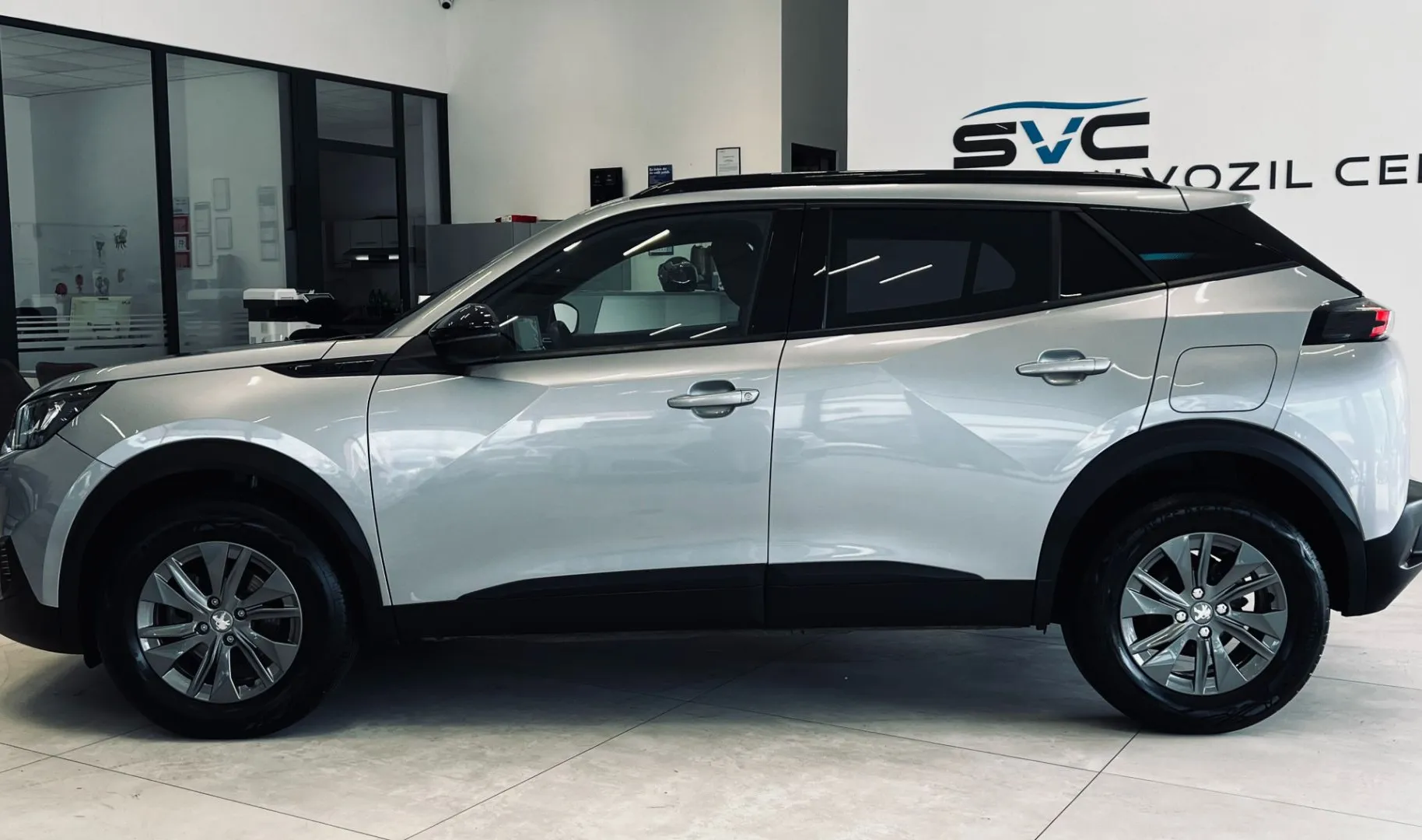 Zunanja slika - Peugeot 2008 - 1,2 PureTech 100 S&S Allure - 3