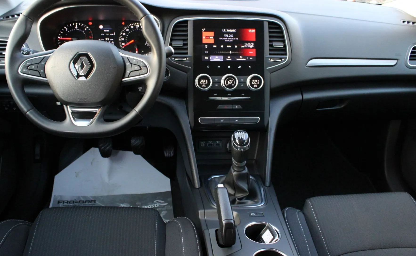 Zunanja slika - Renault Mégane - Megane Blue dCi 115 BUSINESS NAVI-PDC-LED-LINE ASSIST - 10