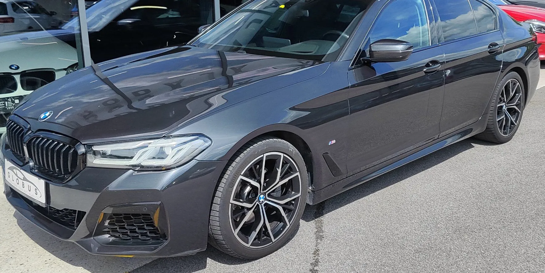Zunanja slika - BMW Serija 5 - : 520d Avt.M-PAKET HEAD UP HLAJENJE KAMERA KEYLESS - 6