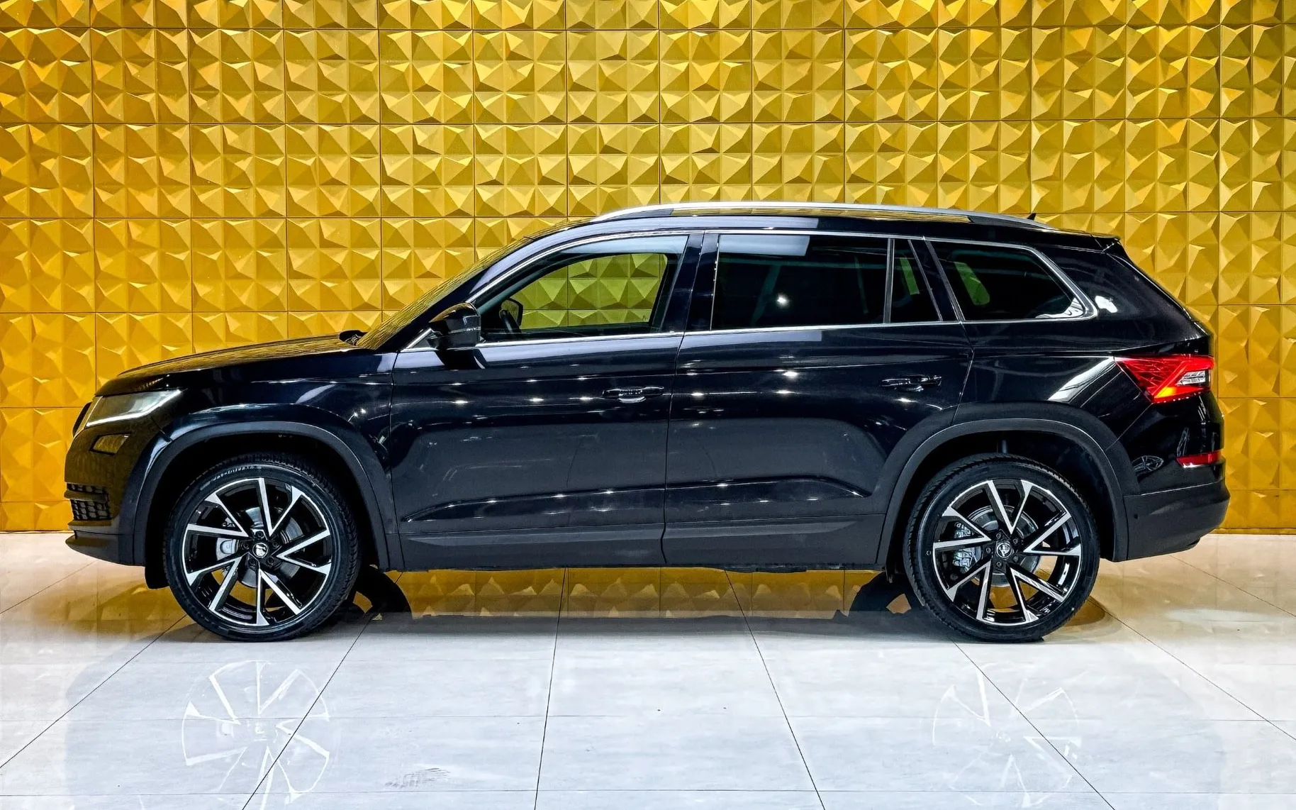 Zunanja slika - Škoda Kodiaq - 2.0 TDI 4X4 AUT-1. LASTNIK-SLOVENSKI-KLJUKA - 6