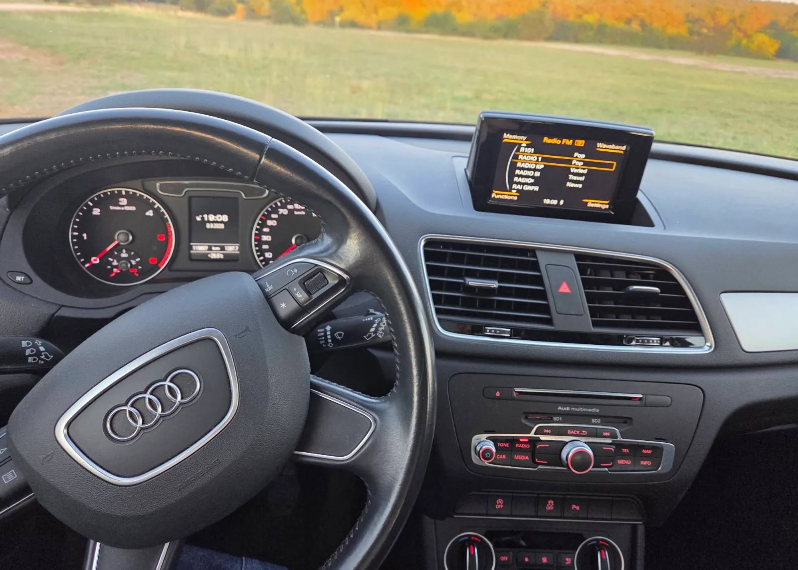 Zunanja slika - Audi Q3 - 2,0 TDI Style - 9