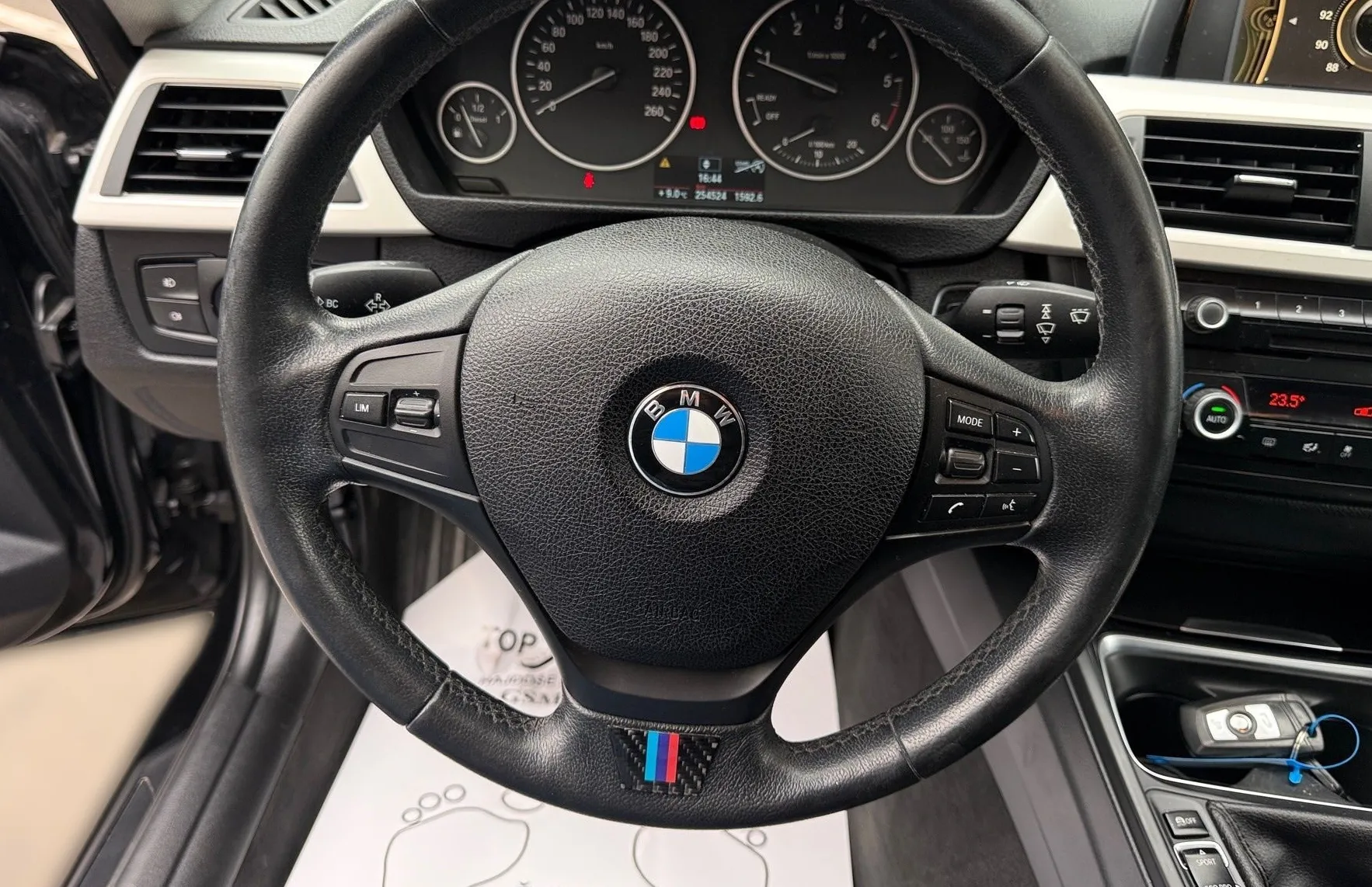 Zunanja slika - BMW Serija 3 - : 318d MOŽNOST FINANCIRANJA BREZ POLOGA - 15
