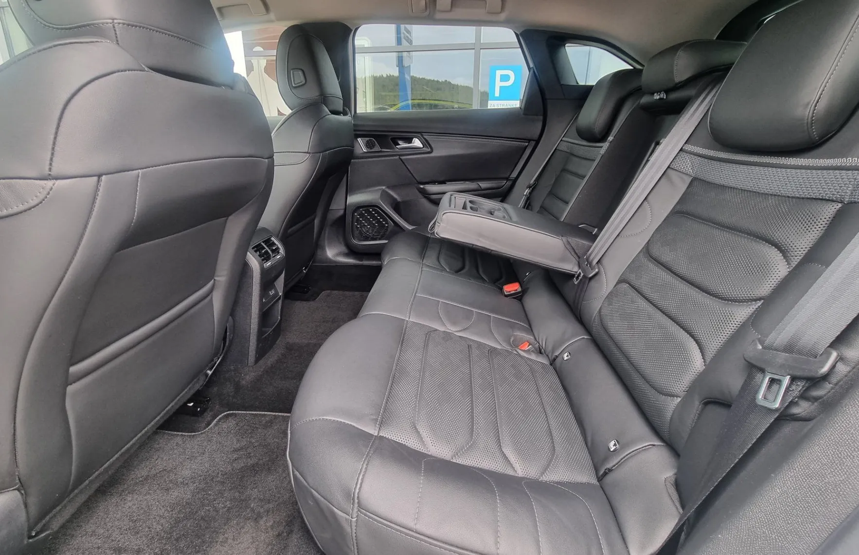 Zunanja slika - Citroën C5 X - 1.6 PHEV SHINE PACK - POTRJENA SERVISNA - ODLIČEN - 10