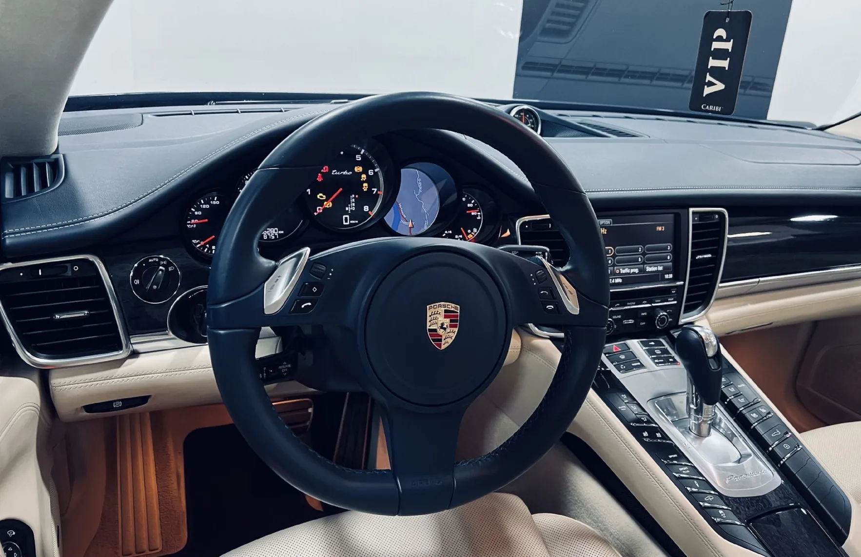 Zunanja slika - Porsche Panamera - TURBO-4X4-USNJE-KAMERA-XENON-MEMORY - 9