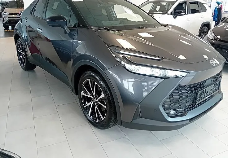 Zunanja slika - Toyota C-HR - 1.8 hibrid  HEV  C-OOL - 3