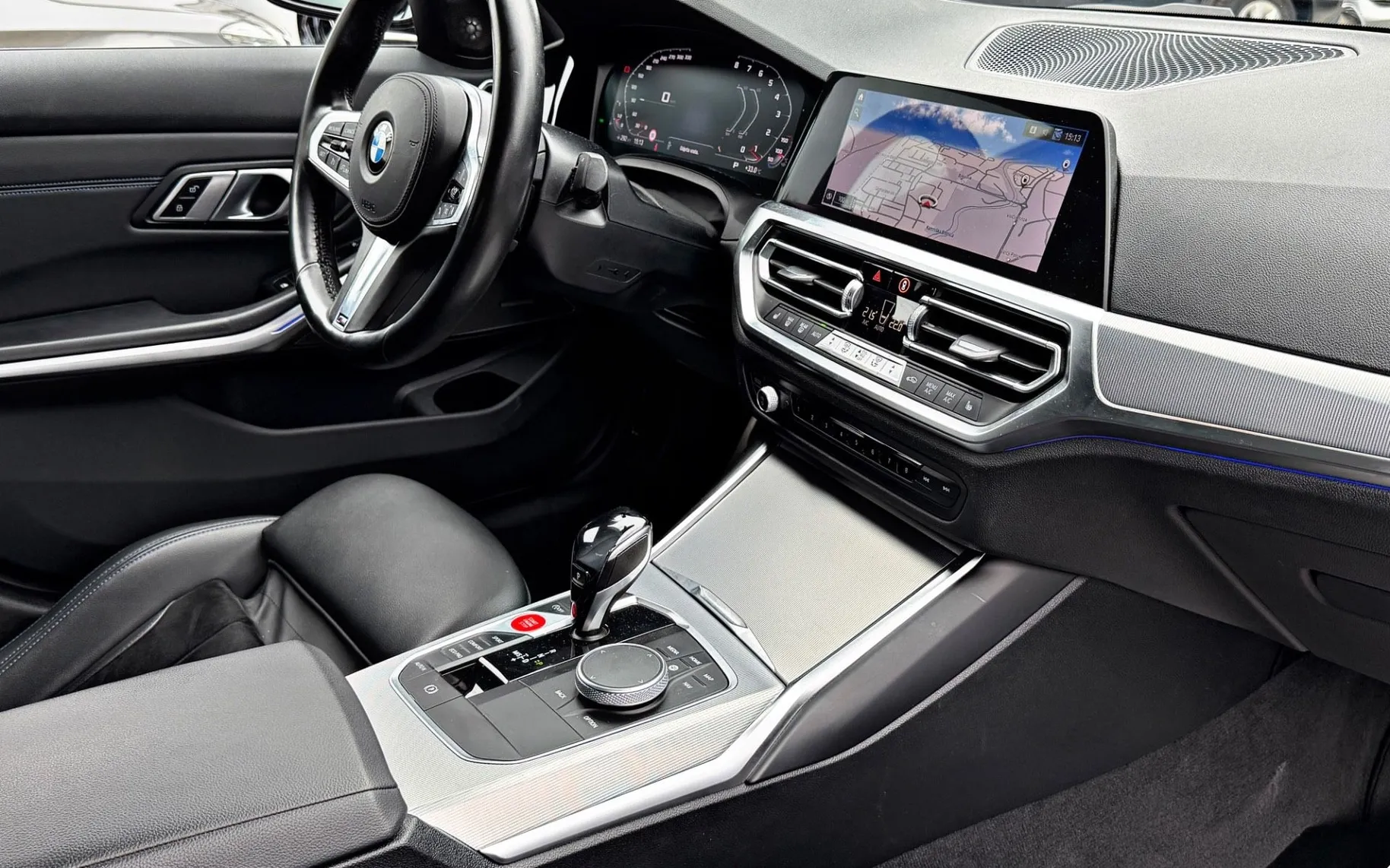 Notranja slika - BMW serija 3: - M340i xDrive Avt - 12