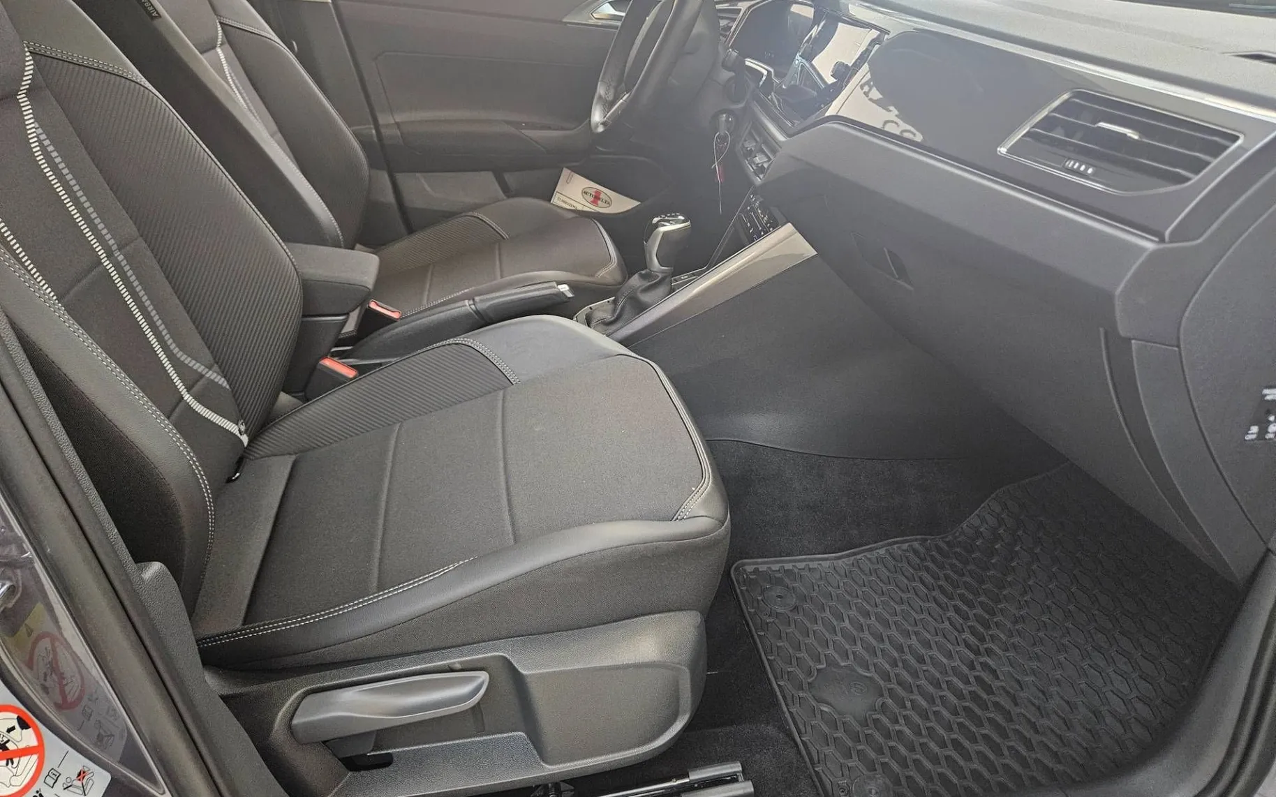 Notranja slika - Volkswagen Taigo - 1.0 TSI Style DSG - 9