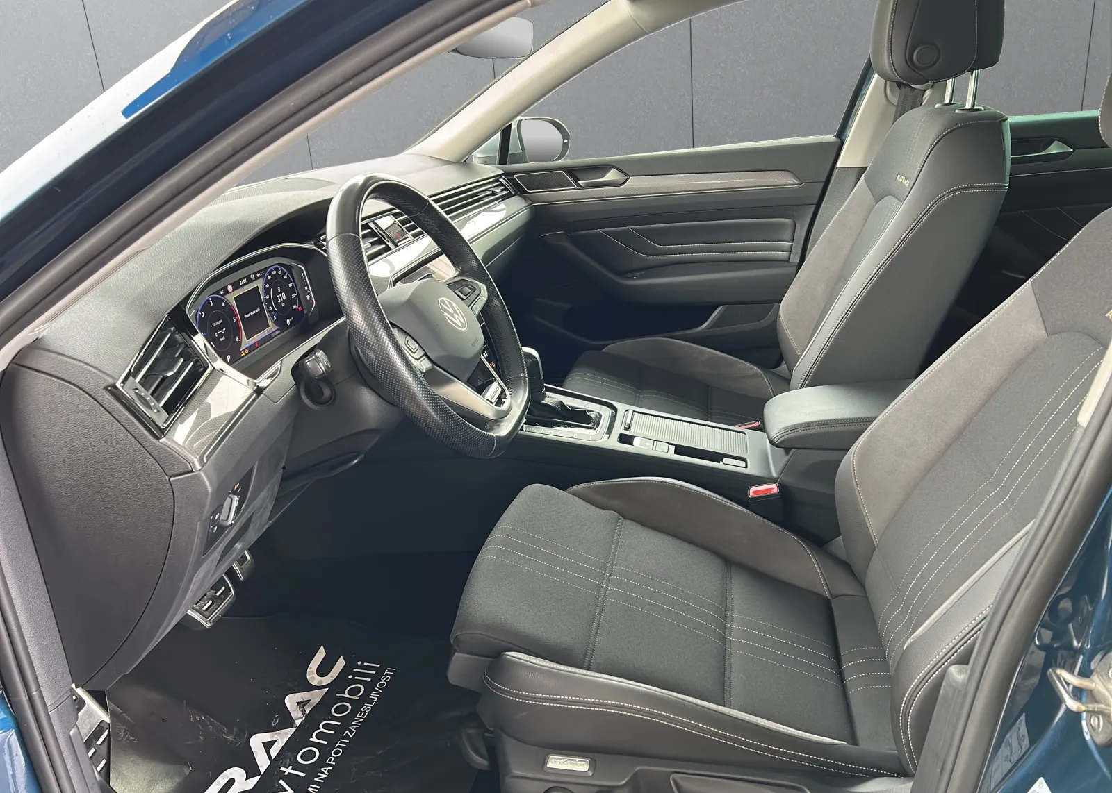 Zunanja slika - Volkswagen Passat - 2,0 TDI DSG 4motion - 2