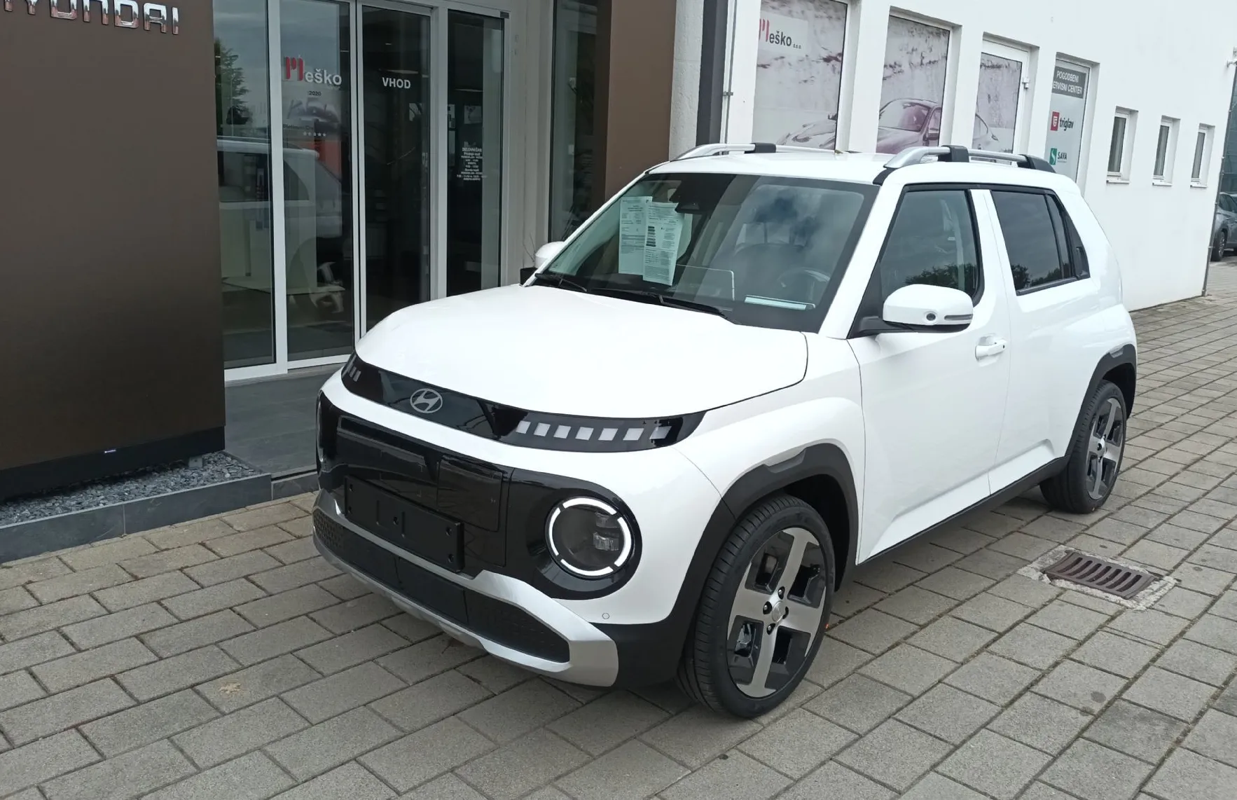 Zunanja slika - Hyundai Inster - 84kW 49 kWh PREMIUM 17.WINTER - 1