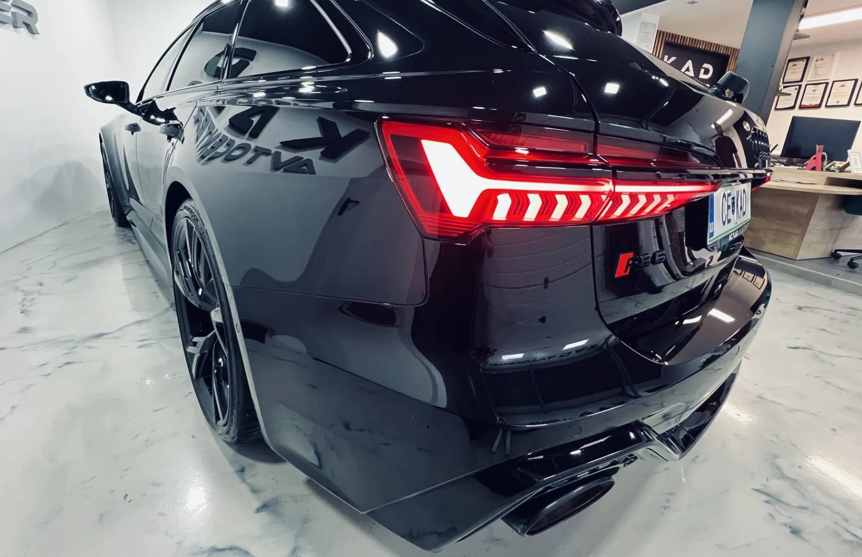 Zunanja slika - Audi RS6  - Avant Perform.TFSI quattro tiptronic 463kW... - 5