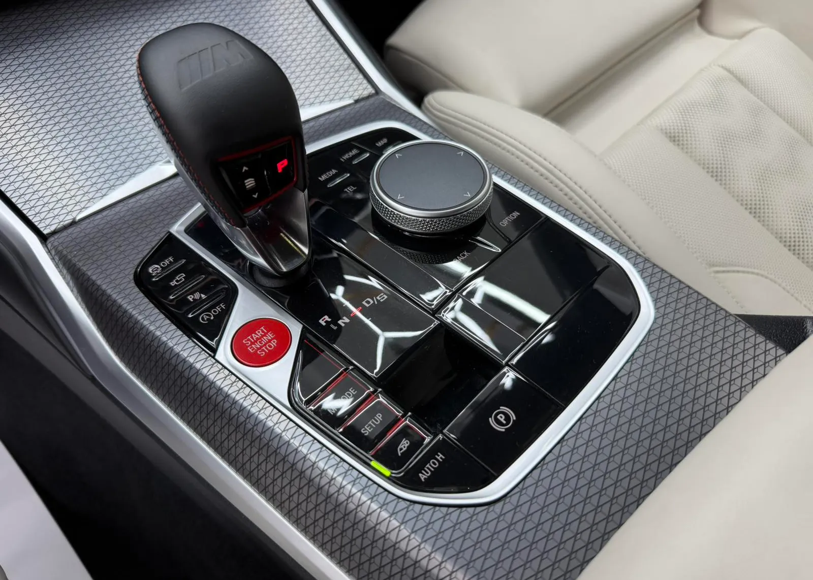 Zunanja slika - BMW M3 Limousine - XDRIVE COMPETITION M AUT. - 8