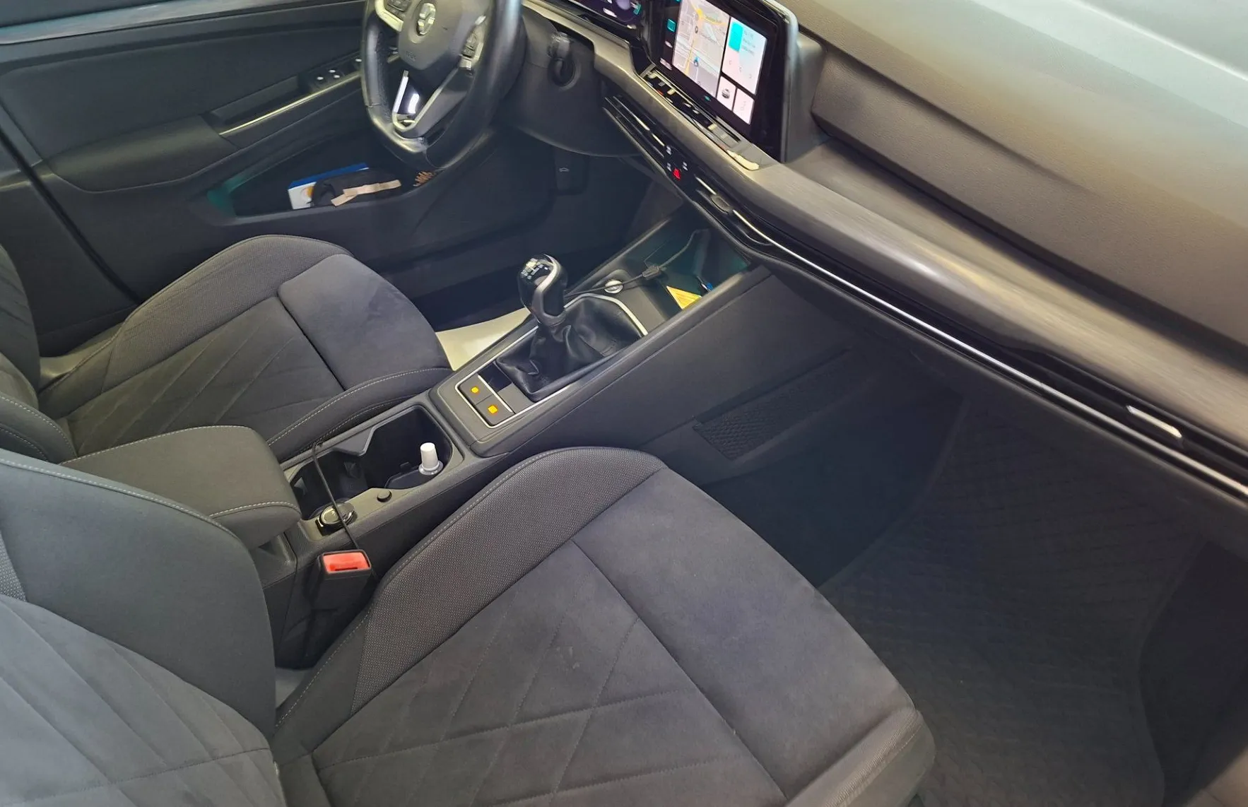 Zunanja slika - Volkswagen Golf - 2.0 TDI BMT Style-SLO-1.LASTNIK-ODLIČEN- - 9