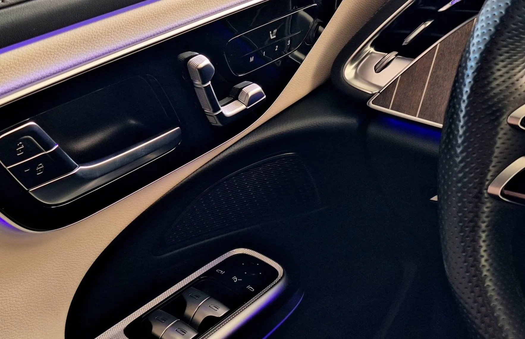 Zunanja slika - Mercedes-Benz E-Razred - E 220d 4MATIC AMG Line•AIR•KAM360•AMBIENT•MEMORY• - 17