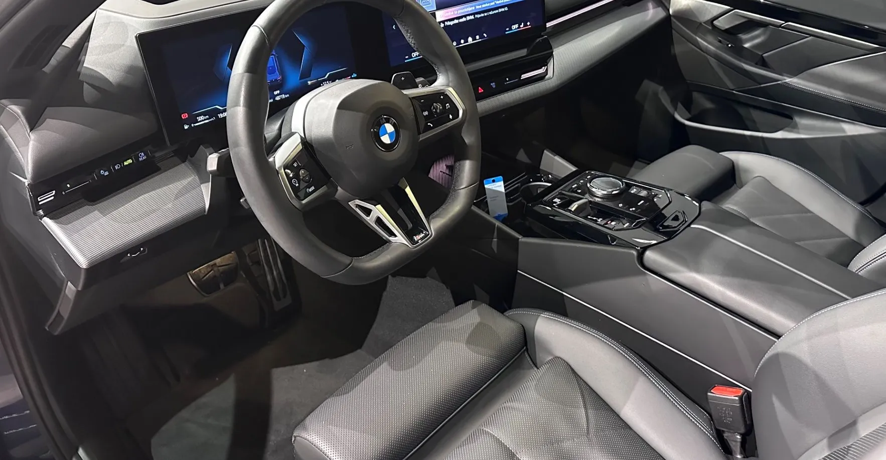 Zunanja slika - BMW Serija 5 - Touring: 540d xDrive Touring-M PRO-ICONIC-HARMAN-VK-20CO - 7