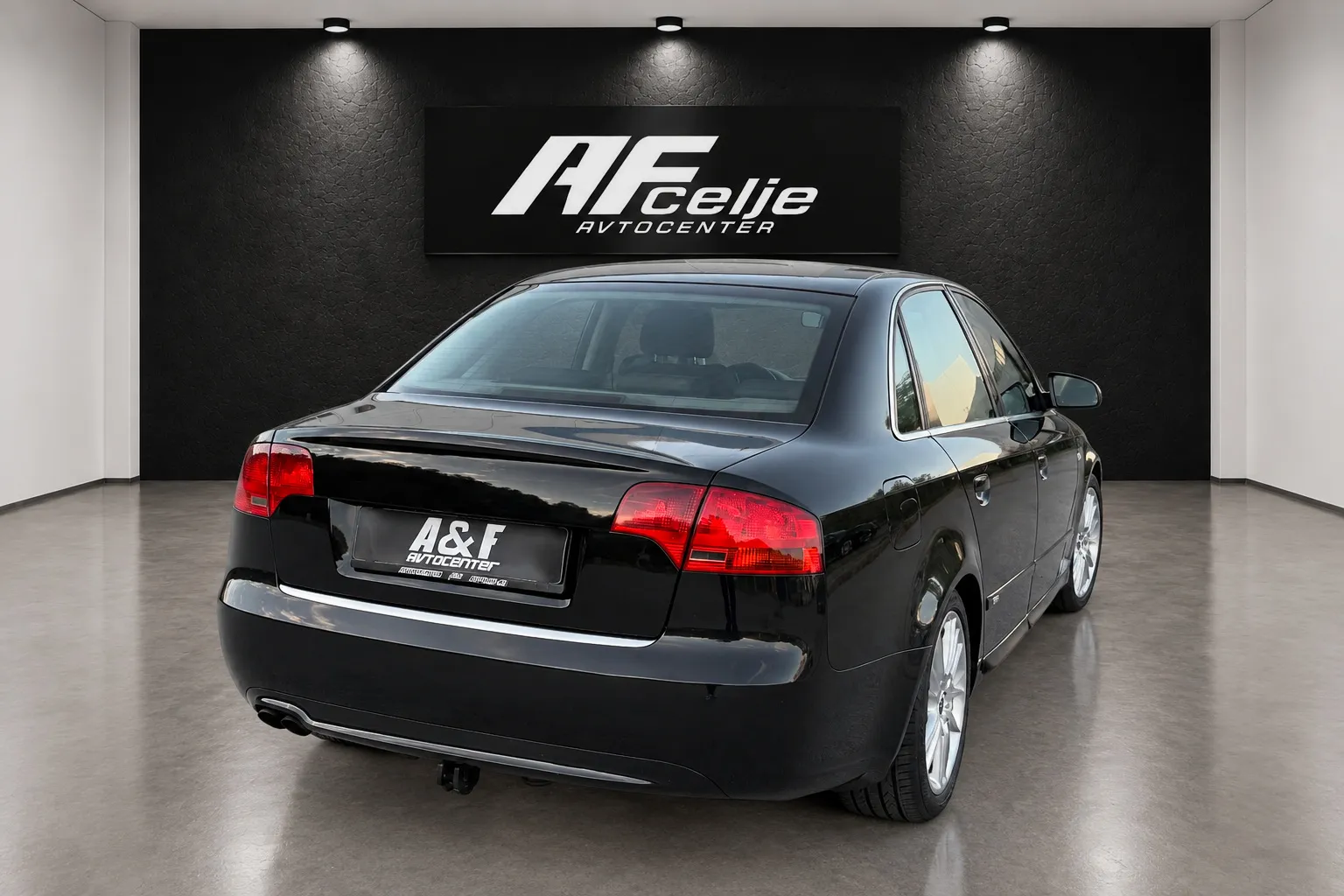 Zunanja slika - Audi A4 - 1.9 TDI-LIMUZINA-2X S LINE-ODLIČEN- - 5