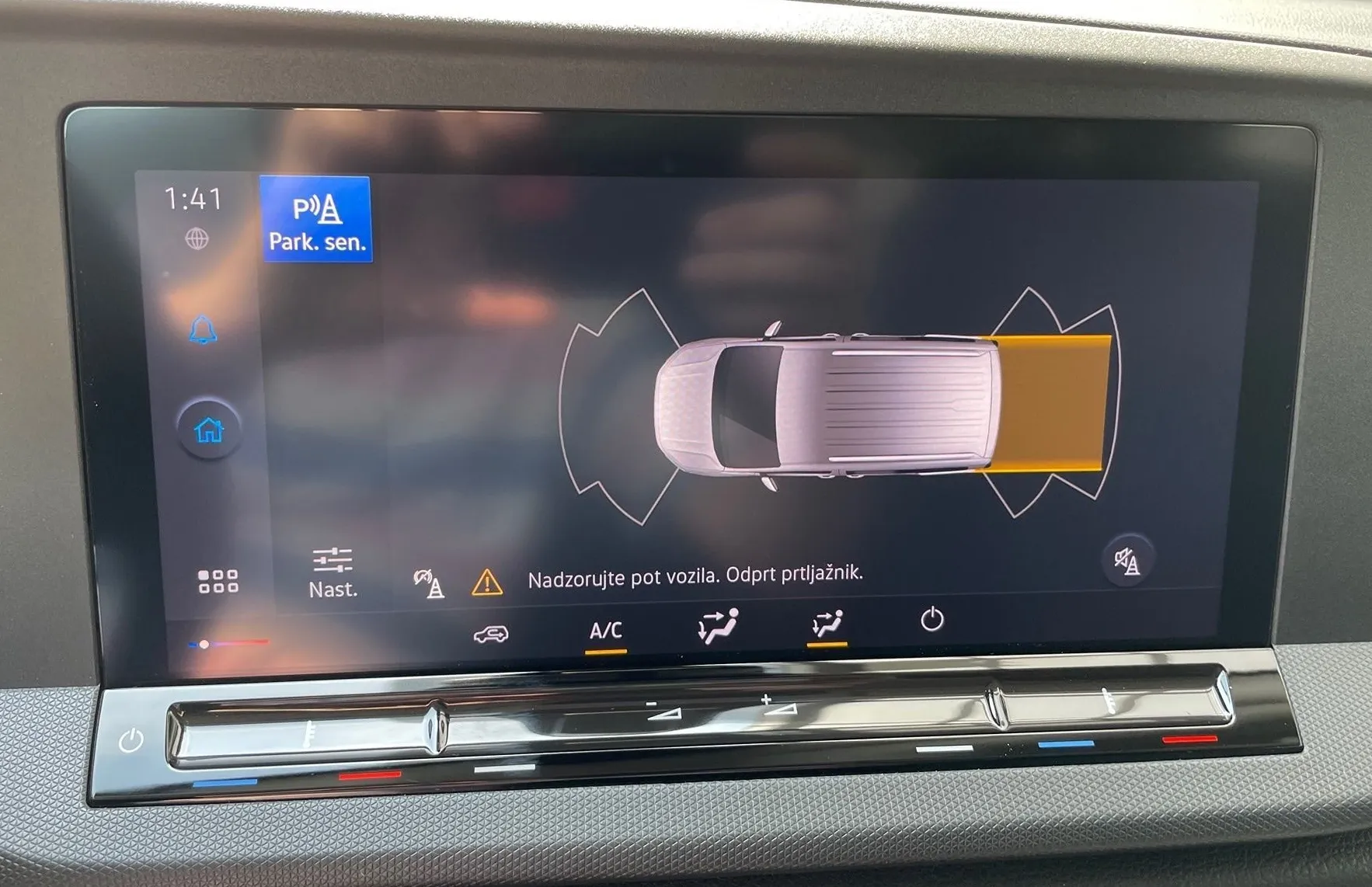 Zunanja slika - Ford Tourneo Connect - TREND 2.0 TDCi EcoBlue 102KM M6 FWD - 18