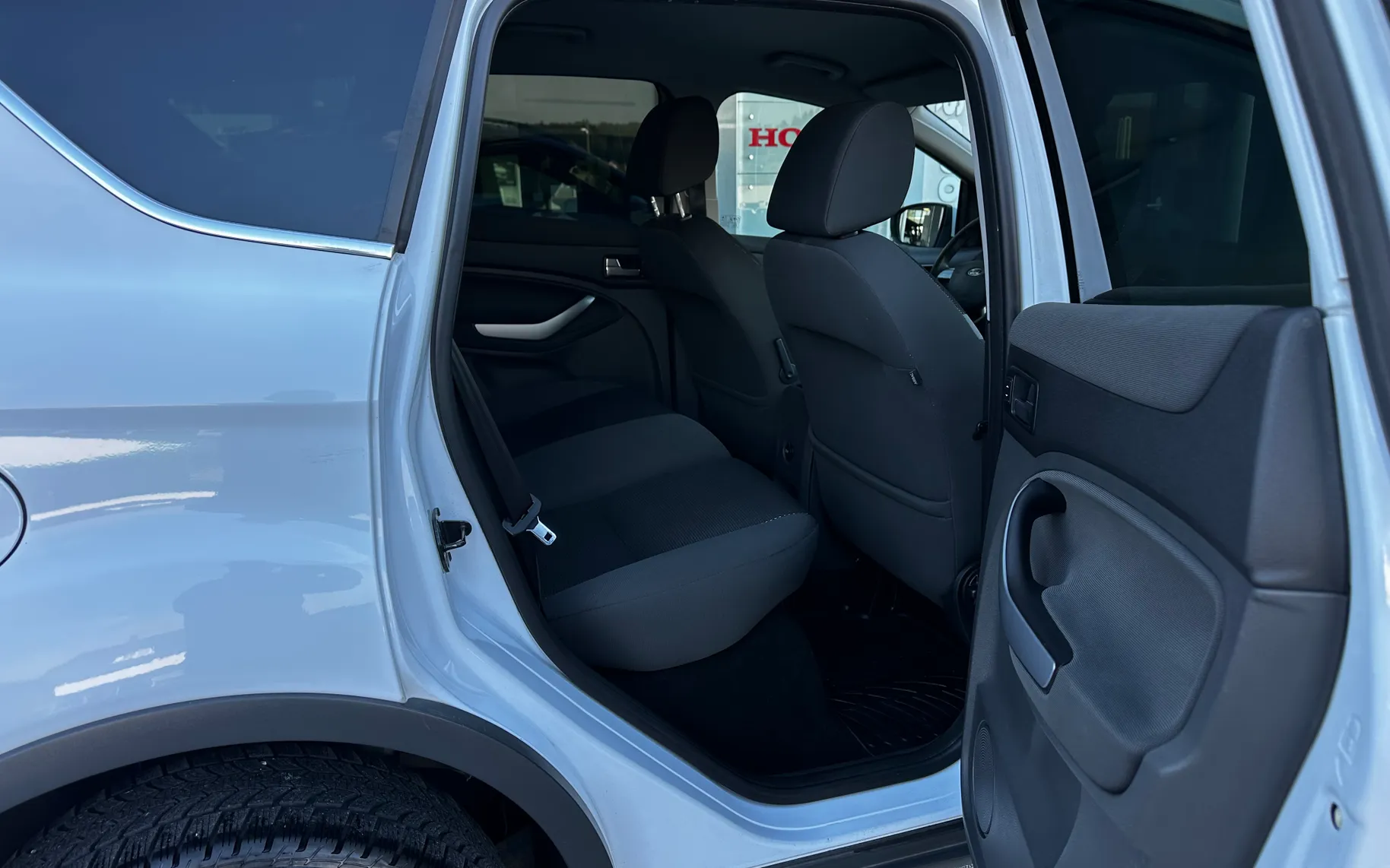 Zunanja slika - Ford Kuga - 2.0 TDCi Trend - 12