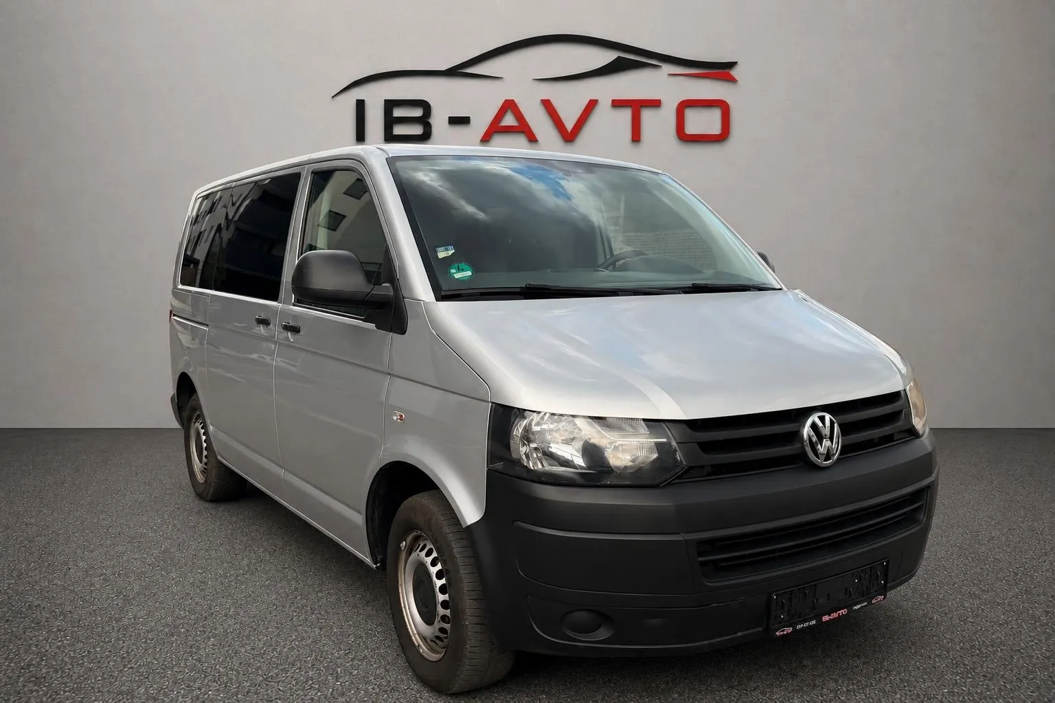 Zunanja slika - Volkswagen Transporter - T5 Kombi 9 - Sedezev 2.0 TDI - 2