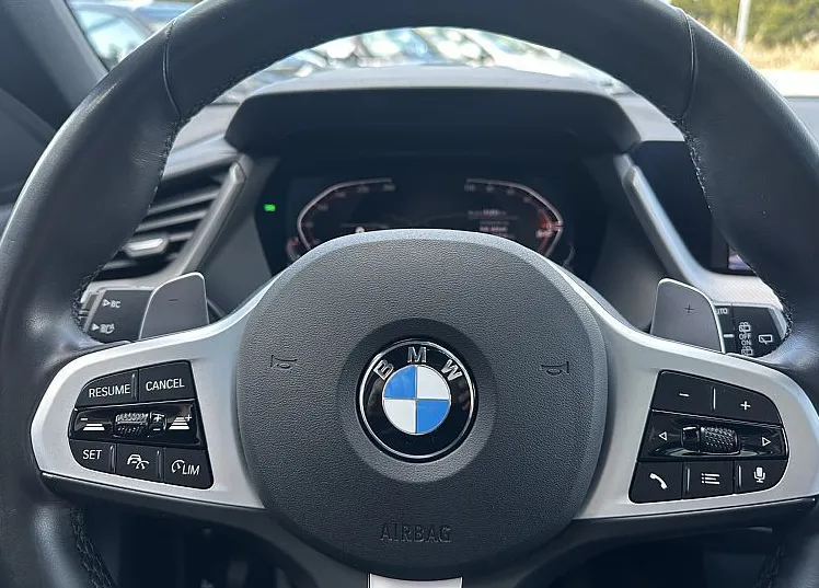 Zunanja slika - BMW Serija 1 - : 118d AVT.MSPORT-PANORAMA-KAMERA-KEYLESS-19COL-HUD - 14
