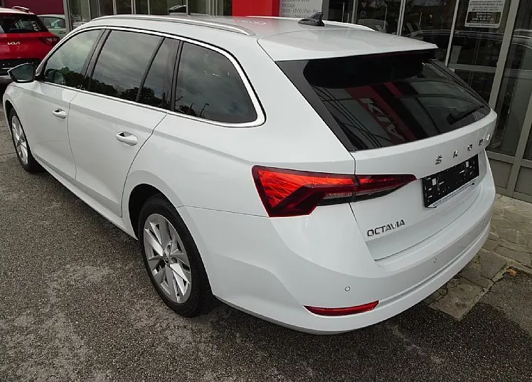Zunanja slika - Škoda Octavia - 2.0 TDI STYLE DSG-NAVI.-LED-SLO.AVTO-1.LASTNIK - 5