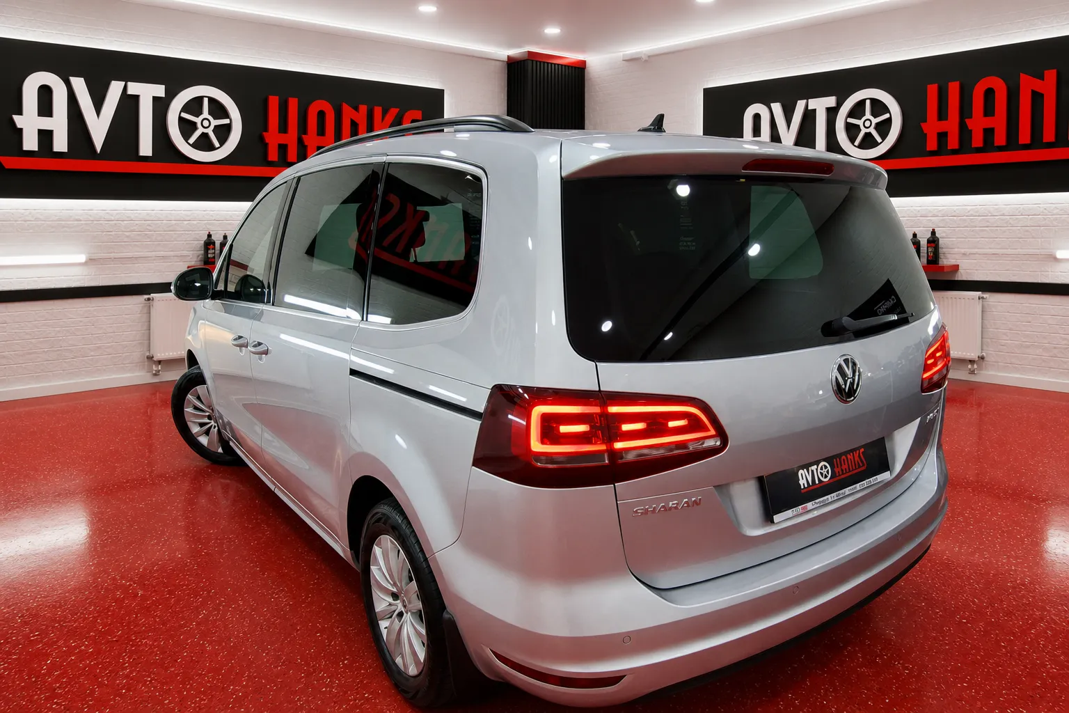 Notranja slika - Volkswagen Sharan - 2.0 TDI BMT SCR Style 110kW.BREZ POLOGA DO 7 LET.. - 10