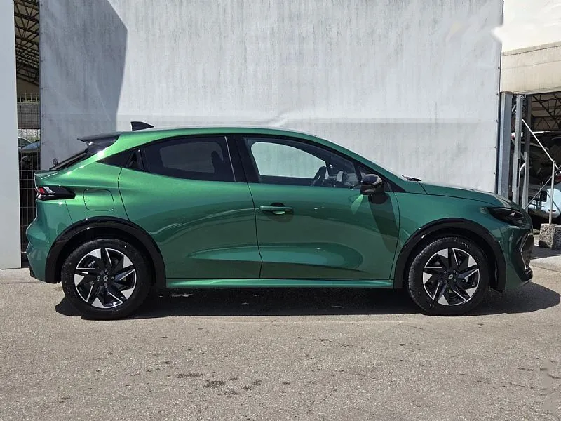 Zunanja slika - Renault Clio - 6 Techno TCE 115 Avtomatik + Paket Zima - 4