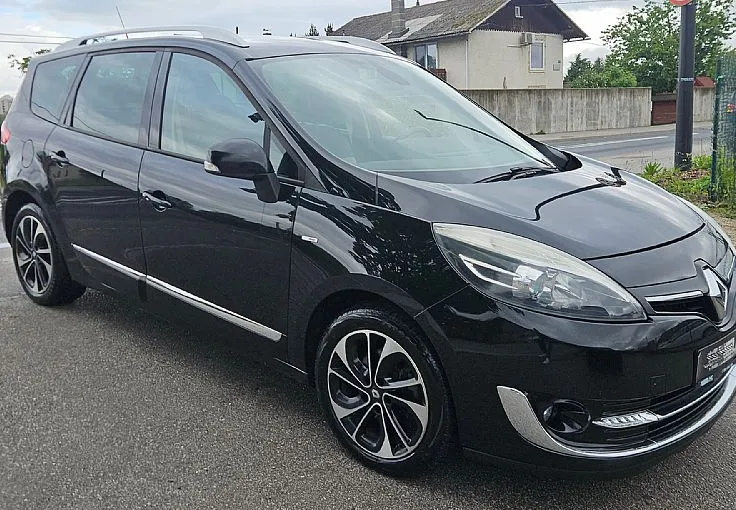 Zunanja slika - Renault Scénic - Grand Scenic 1.6 dCi 131ks °7-SEDEŽEV° °BOSE EDITION° °17-COL° - 4